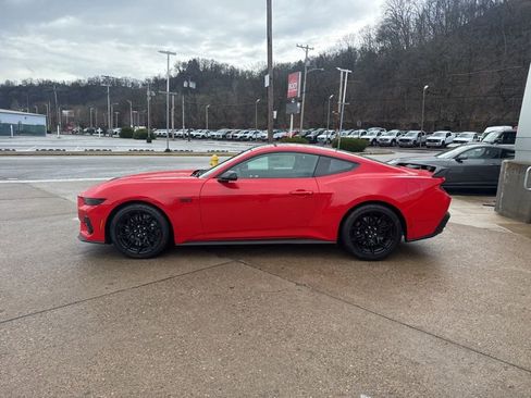 New 2025 Ford Mustang GT Premium w/ GT Performance Package RWD image 4