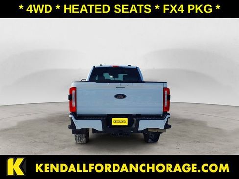 Used 2025 Ford F350 Lariat w/ Black Appearance Package image 4