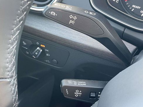 Certified 2024 Audi Q5 2.0T Premium w/ Convenience Package image 29