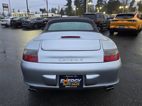 Used 2002 Porsche 911 Carrera image 4