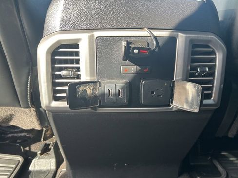 Used 2019 Ford F250 Platinum image 31