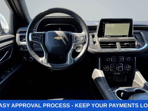Used 2024 Chevrolet Suburban LT AWD/4WD image 10