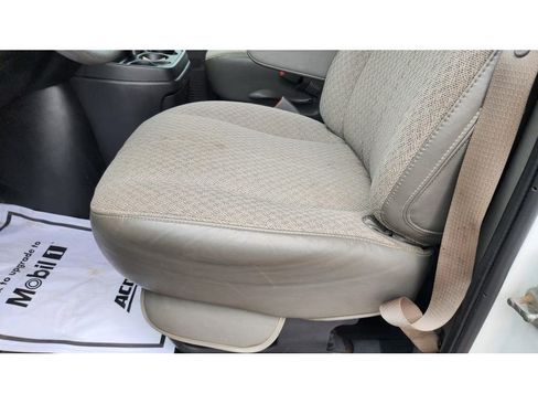 Used 2020 Chevrolet Express 3500 LT w/ LT Preferred Equipment Group image 9