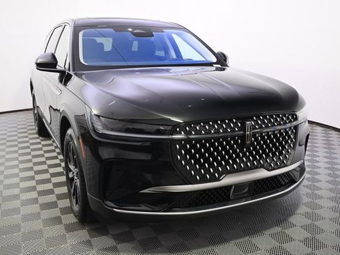 New 2026 Lincoln Nautilus Premier w/ Equipment Group 102A AWD/4WD image 9