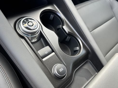 New 2026 Ford Explorer Active w/ Active Comfort Package image 31