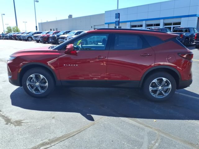 New 2026 Chevrolet Blazer LT w/ Convenience Package FWD image 8