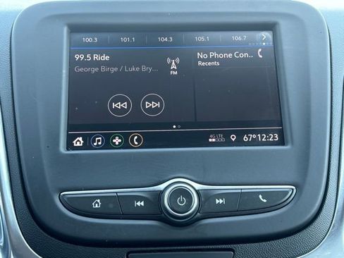 Used 2020 Chevrolet Equinox LT w/ Driver Convenience Package FWD image 25