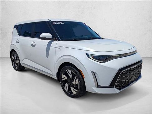Used 2023 Kia Soul GT-Line w/ GT-Line Technology Package FWD image 3