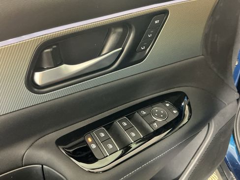 New 2025 Nissan Murano SL image 13