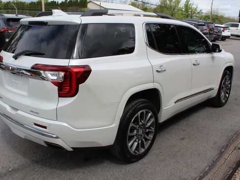 Used 2022 GMC Acadia Denali w/ Denali Ultimate Package AWD/4WD image 6