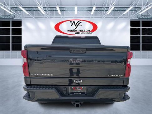 Used 2024 Chevrolet Silverado 1500 Custom AWD/4WD image 4
