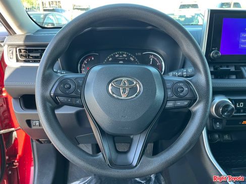Certified 2025 Toyota RAV4 XLE AWD/4WD image 22