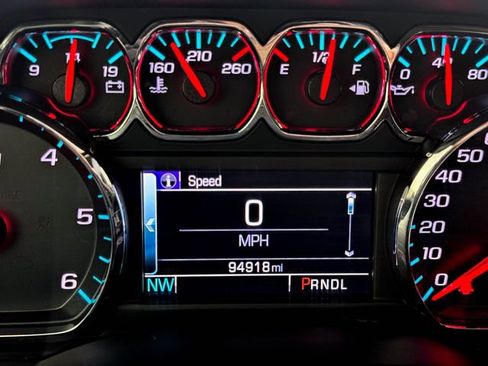 Used 2019 GMC Yukon SLT image 5
