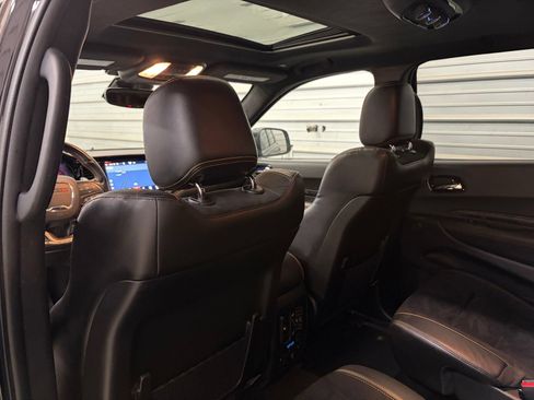 Used 2022 Dodge Durango R/T w/ Hemi Orange Plus Package AWD/4WD image 23