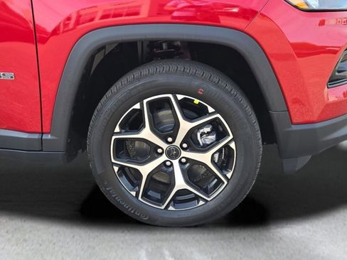New 2026 Jeep Compass Limited image 4