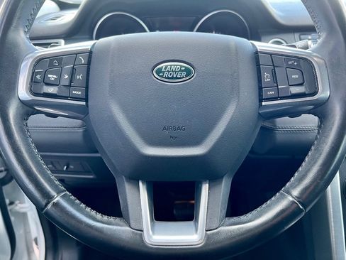 Used 2019 Land Rover Discovery Sport SE AWD/4WD image 33