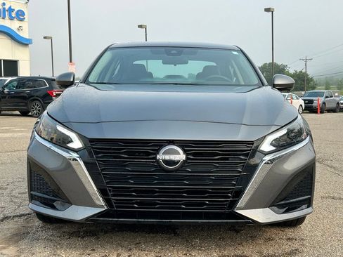 Certified 2023 Nissan Altima 2.5 SL FWD image 2