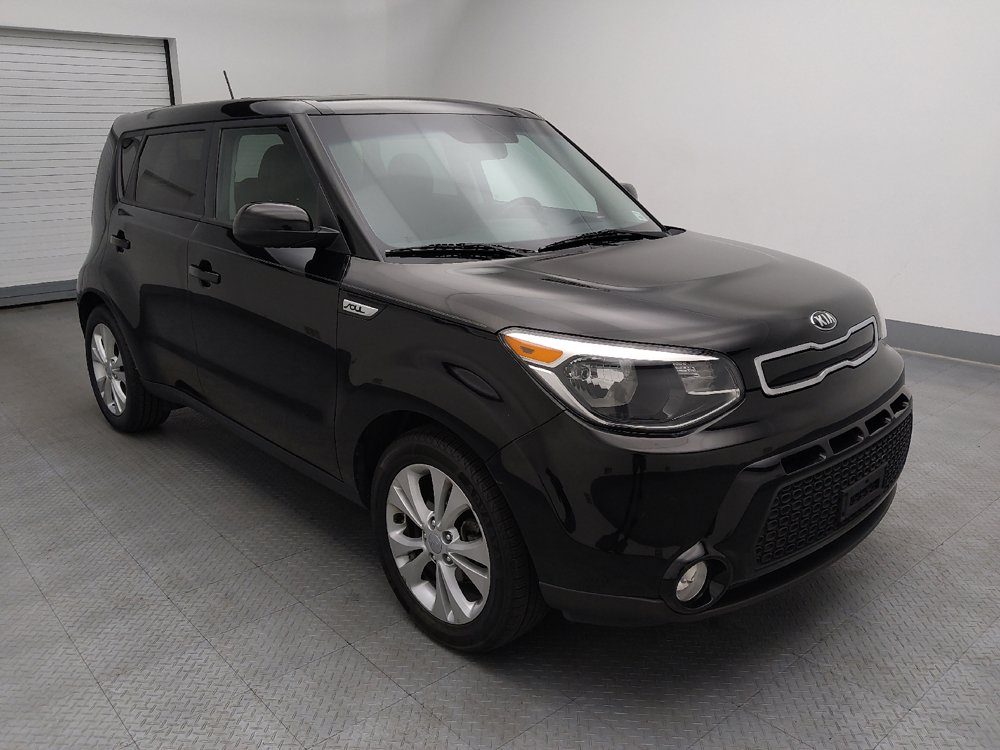 Used 2016 Kia Soul + FWD image 13