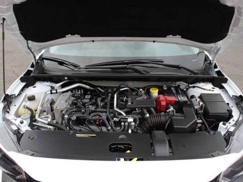 Used 2025 Nissan Sentra SV FWD image 8