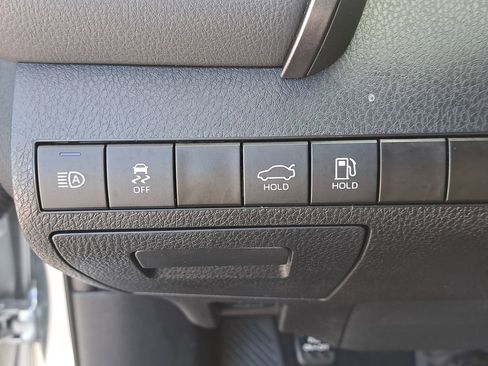 Certified 2024 Toyota Camry SE image 25