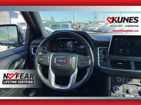 Used 2023 GMC Yukon SLT image 44