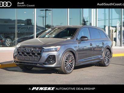 New 2025 Audi SQ7 Premium Plus