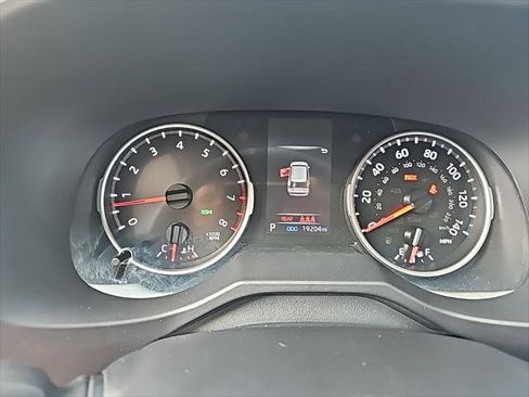 Used 2021 Toyota RAV4 XLE w/ Convenience Package AWD/4WD image 24