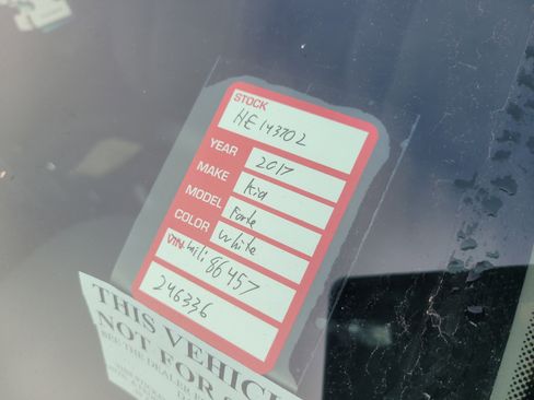 Used 2017 Kia Forte LX w/ LX Popular Package image 10