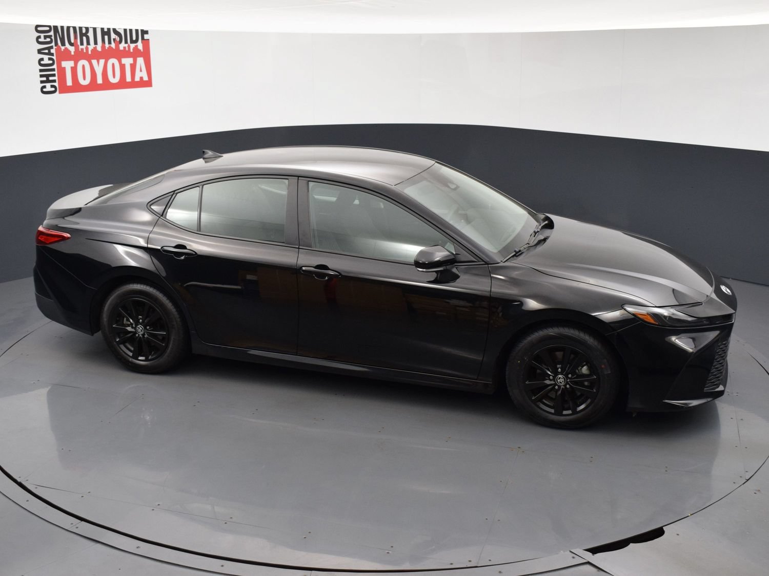 Used 2025 Toyota Camry LE FWD image 21