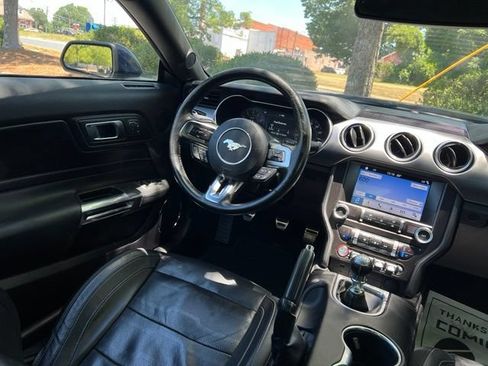 Used 2019 Ford Mustang GT Premium w/ Equipment Group 401A RWD image 21