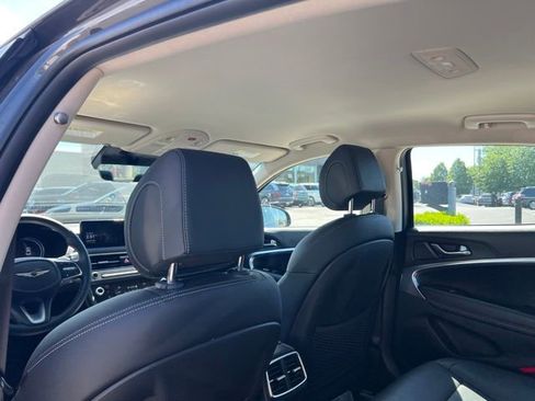 Used 2026 Genesis G70 2.5T AWD/4WD image 9