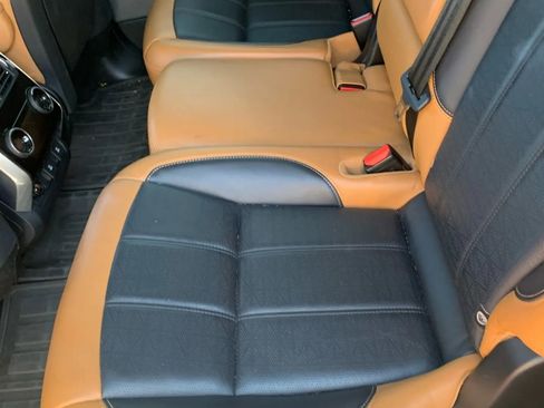 Used 2018 Land Rover Range Rover Sport HSE Dynamic image 13