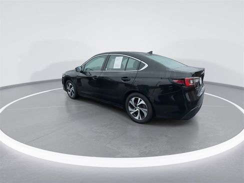 Used 2022 Subaru Legacy Premium image 6