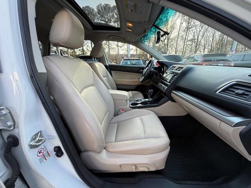 Used 2015 Subaru Outback 2.5i Limited image 12