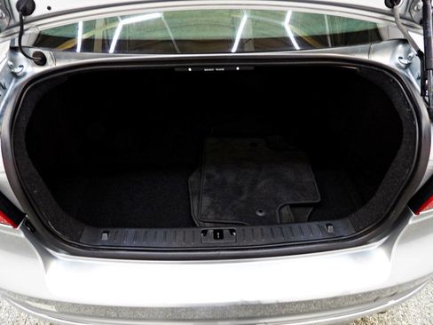 Used 2014 Volvo S80 3.2 w/ Technology Package FWD image 13