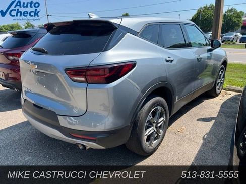 Used 2025 Chevrolet Blazer LT AWD/4WD image 3