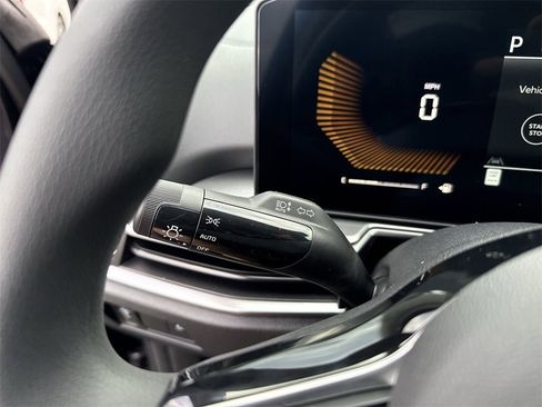 New 2025 Kia Sorento LX image 18