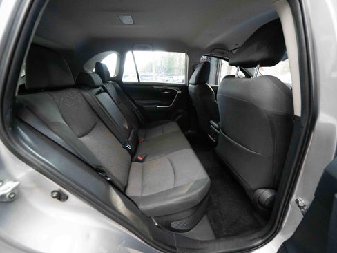 Used 2023 Toyota RAV4 XLE image 25