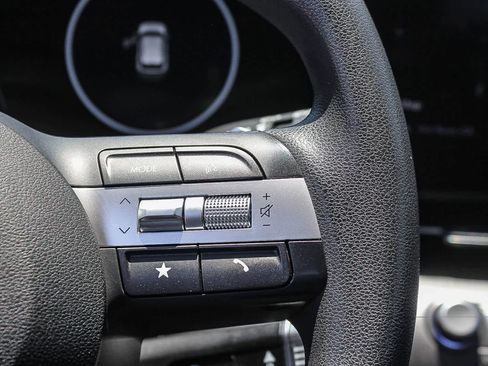 Certified 2024 Hyundai Kona SE FWD image 31