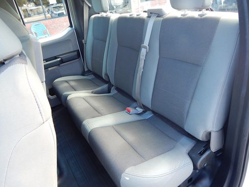 Used 2017 Ford F150 XL w/ XL Power Equipment Group RWD image 12