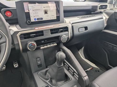 Used 2026 Toyota Tacoma TRD Sport AWD/4WD image 24