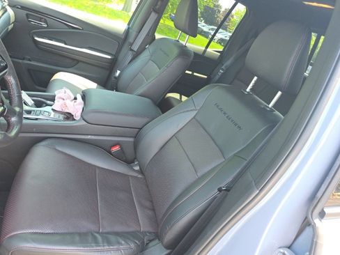 Used 2025 Honda Ridgeline Black Edition image 10