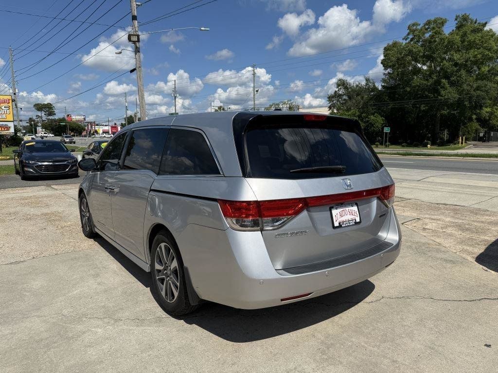 Used 2015 Honda Odyssey Touring image 7
