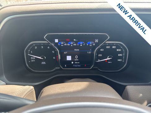 Used 2021 GMC Yukon XL Denali image 24