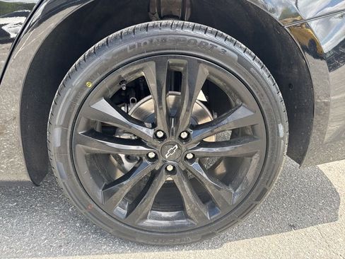 Used 2024 Chevrolet Malibu LT w/ Midnight Edition image 26