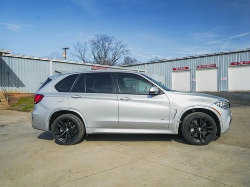 Used 2018 BMW X5 xDrive50i image 3