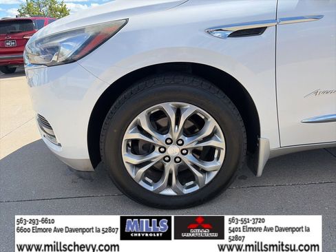 Used 2018 Buick Enclave Avenir w/ Trailering Package AWD/4WD image 9