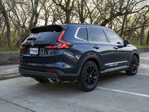 Used 2023 Honda CR-V Sport image 9