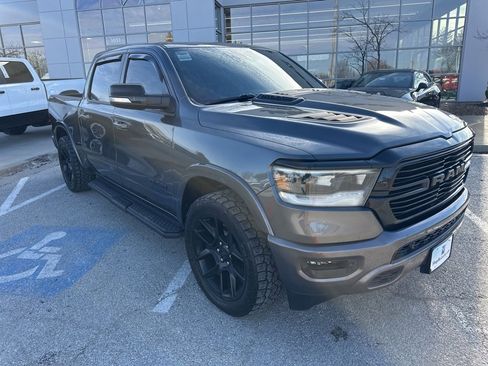 Used 2021 RAM 1500 Laramie w/ Night Edition image 2