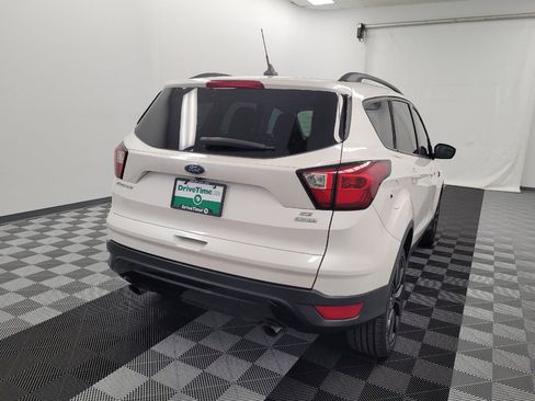 Used 2019 Ford Escape SE FWD image 7